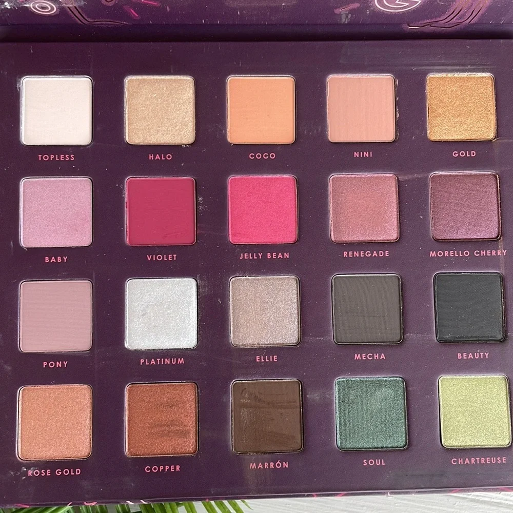 Ciate London Chloe Morello Pretty, Fun and Fearless vol II Eyeshadow Palette